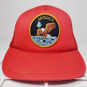 Vintage APOLLO 11 NASA Patch Mesh Trucker SnapBack Cap Hat Red